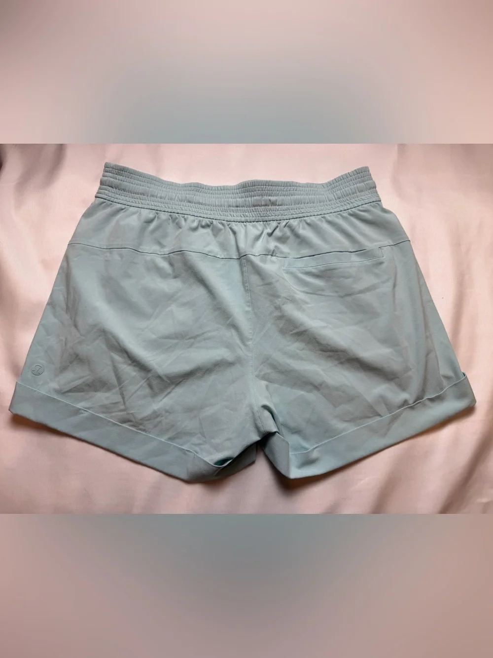 Lululemon Women’s Athletic Running Shorts Size 8 Light Aqua Back Pocket